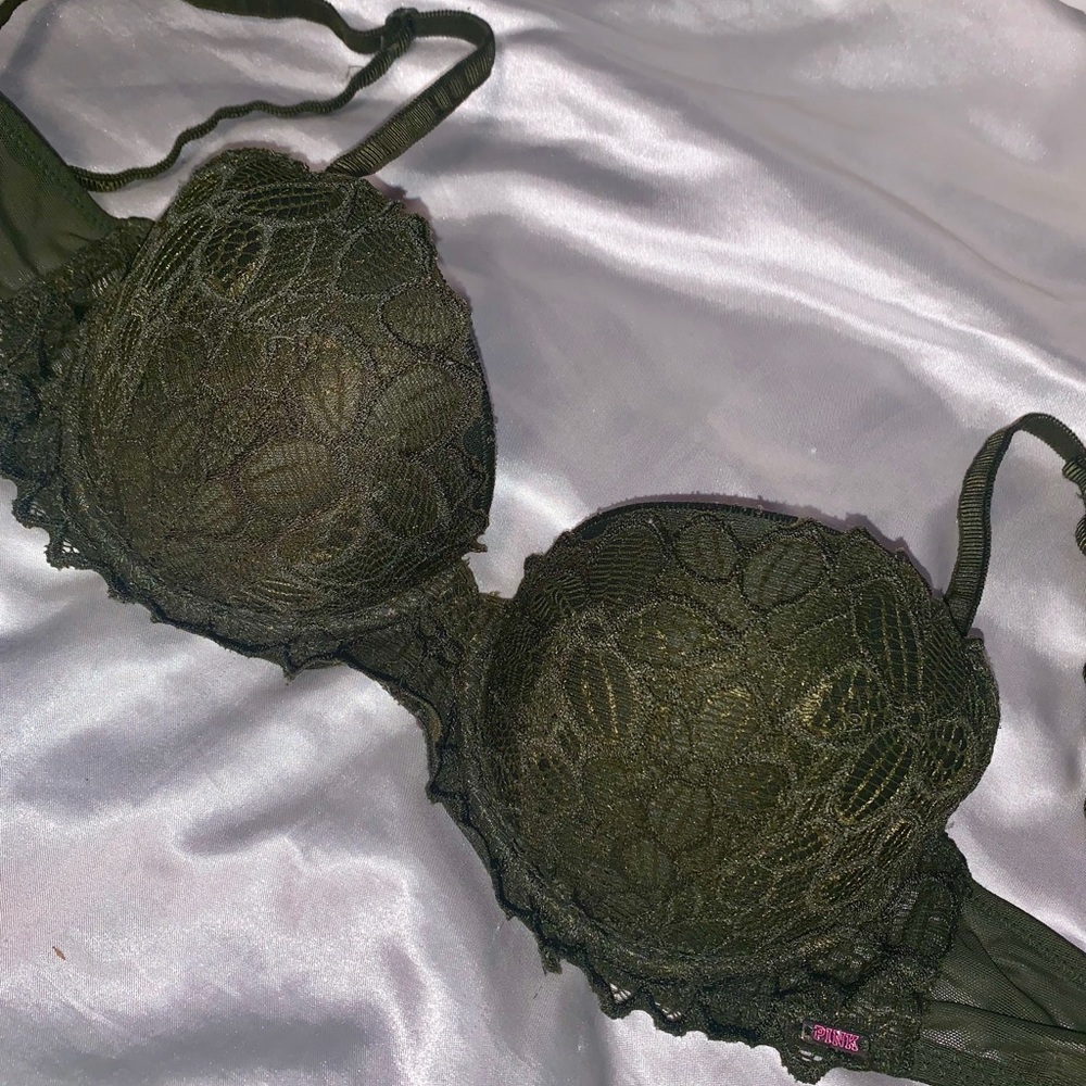 VS PINK Lace Date Push Up Bra
